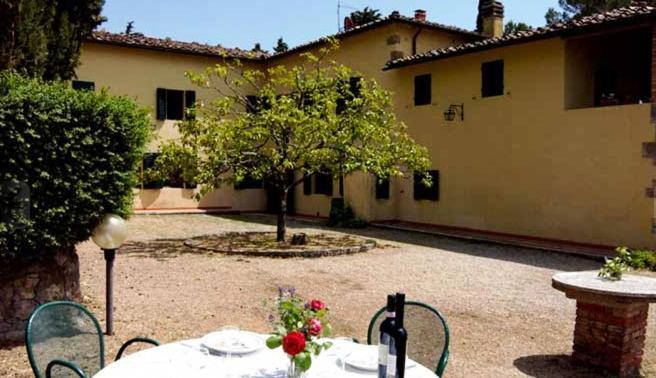 Casa Vacanze Villa Giusterna Monte Benichi Exterior photo